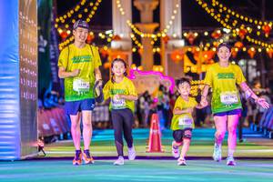 BIB: 30149, 30303, 10011, 50118, 
                            <button type="button" onclick="openModal(21812590)" class="btn btn-primary btn-sm float-right btn-popup" data-toggle="modal" data-target=".modal-high-quality">
                        <i class="fas fa-shopping-cart"></i> Add to Cart
                    </button>
                                            <button type="button" onclick="isThisMe(21812590, true)" class="btn btn-success btn-sm float-right btn-popup btn-isme hidden" data-toggle="tooltip" data-placement="bottom" title="นี่คือรูปของคุณใช่ไหม คลิกที่นี่เพื่อเอาเข้าอัลบั้ม">
                        <i class="fas fa-plus"></i> Add to album
                    </button>
                    <button type="button" onclick="isThisMe(21812590, false)" class="btn btn-warning btn-sm float-right btn-popup btn-isnotme hidden">
                        <i class="fas fa-ban"></i> Remove from album
                    </button>